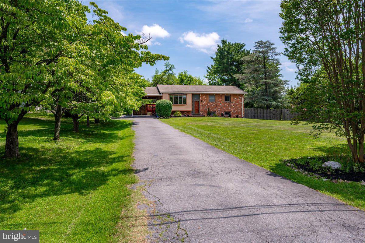 15617 Allnutt Ln Property Photo 1