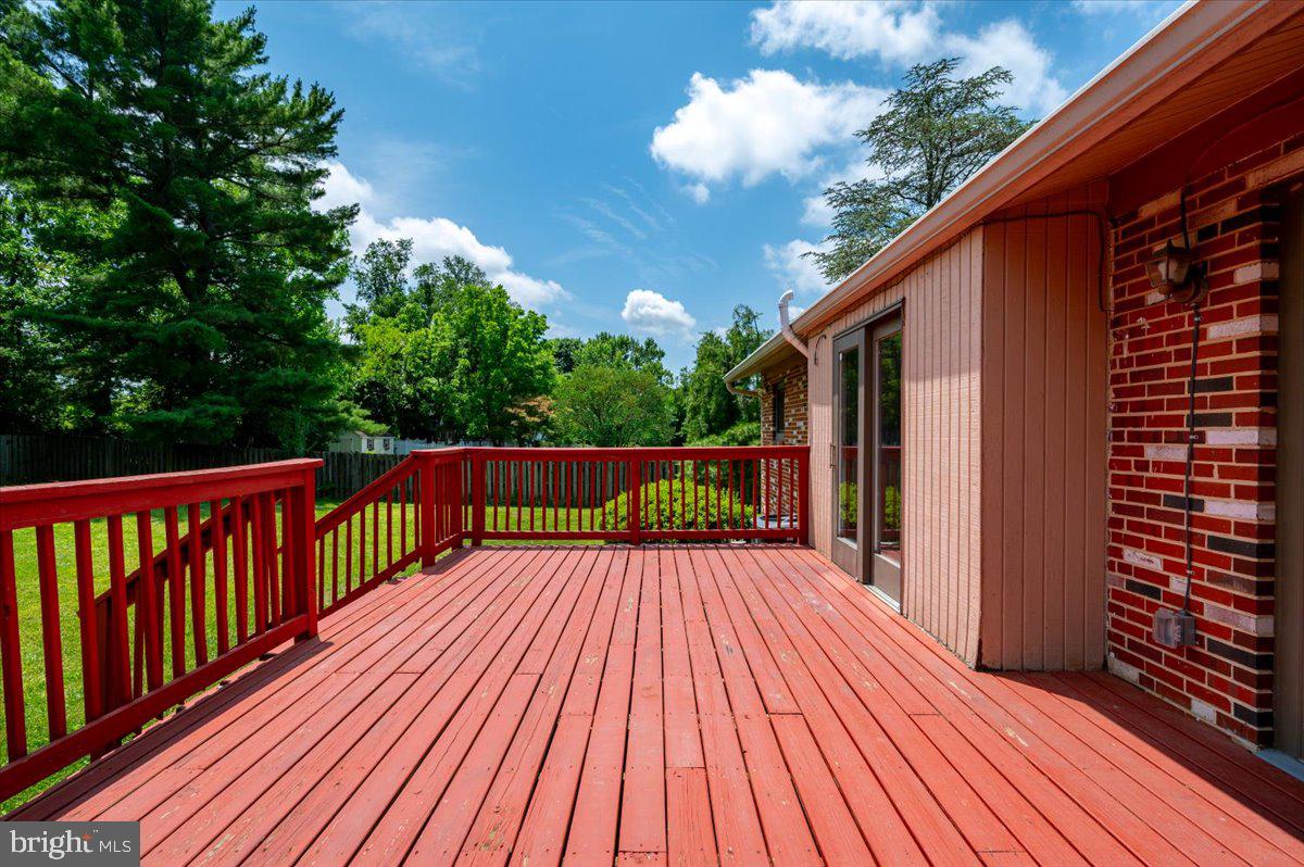 15617 Allnutt Ln Property Photo 18