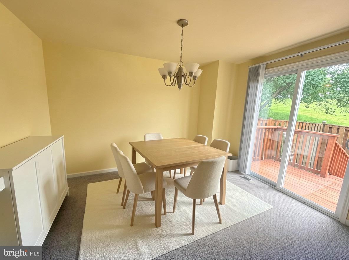 10508 Smithy Ct Property Photo 3