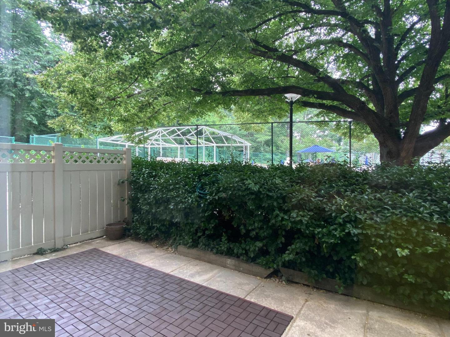 1900 Lyttonsville Rd #114 Property Photo 8