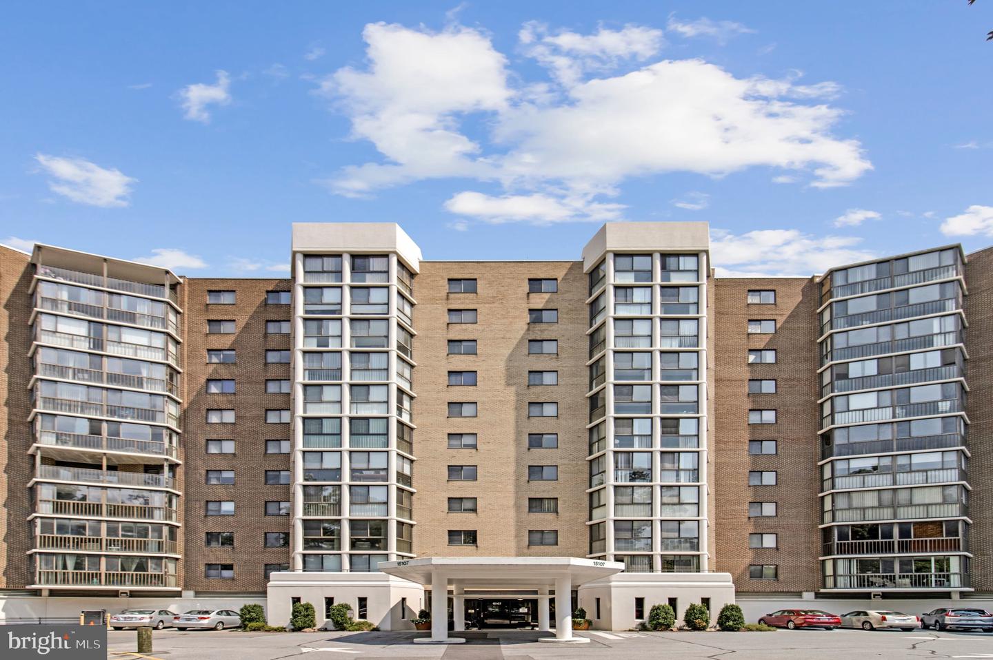 15107 Interlachen Dr #2-409 Property Photo 1