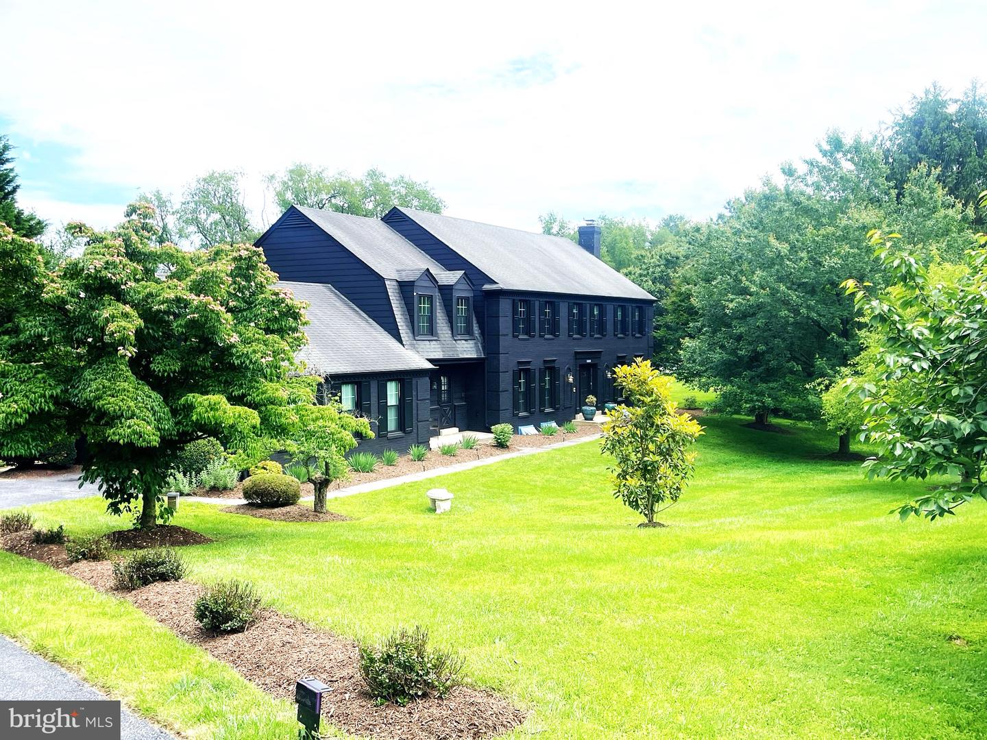 13209 Lantern Hollow Dr Property Photo 2