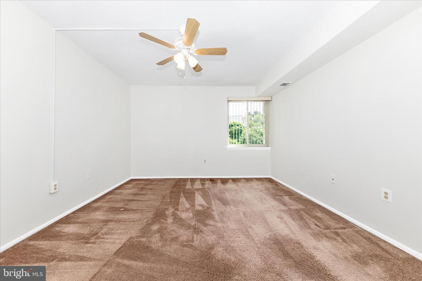 14410 Parkvale Rd #6 Property Photo 17