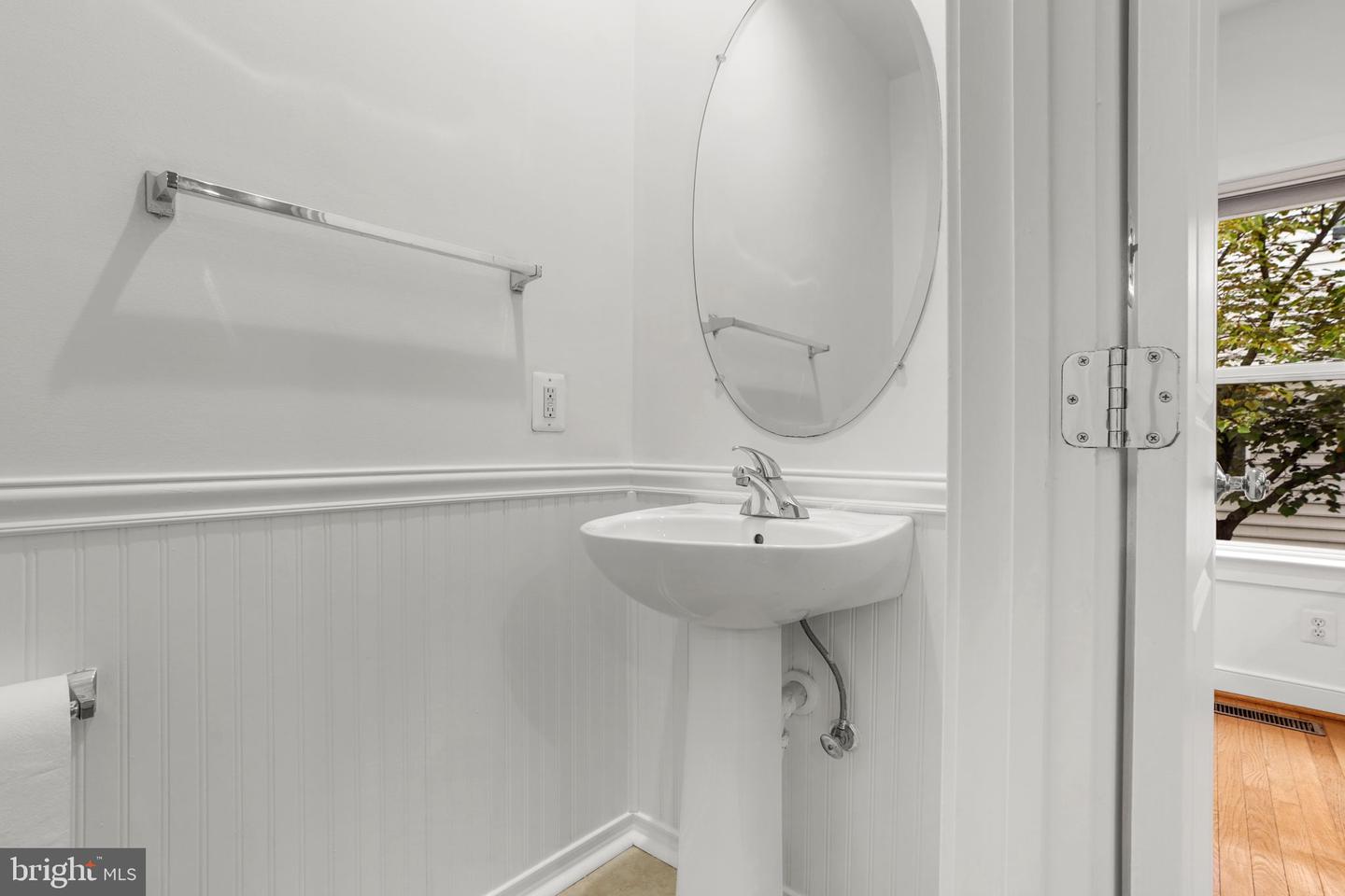 2312 Cobble Hill Ter Property Photo 7