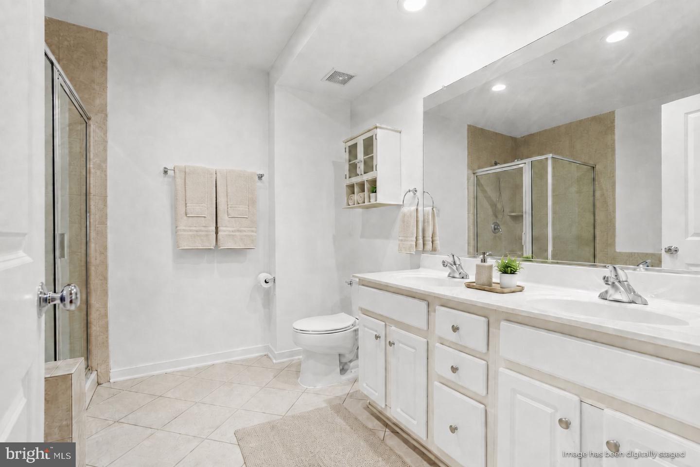 2312 Cobble Hill Ter Property Photo 10