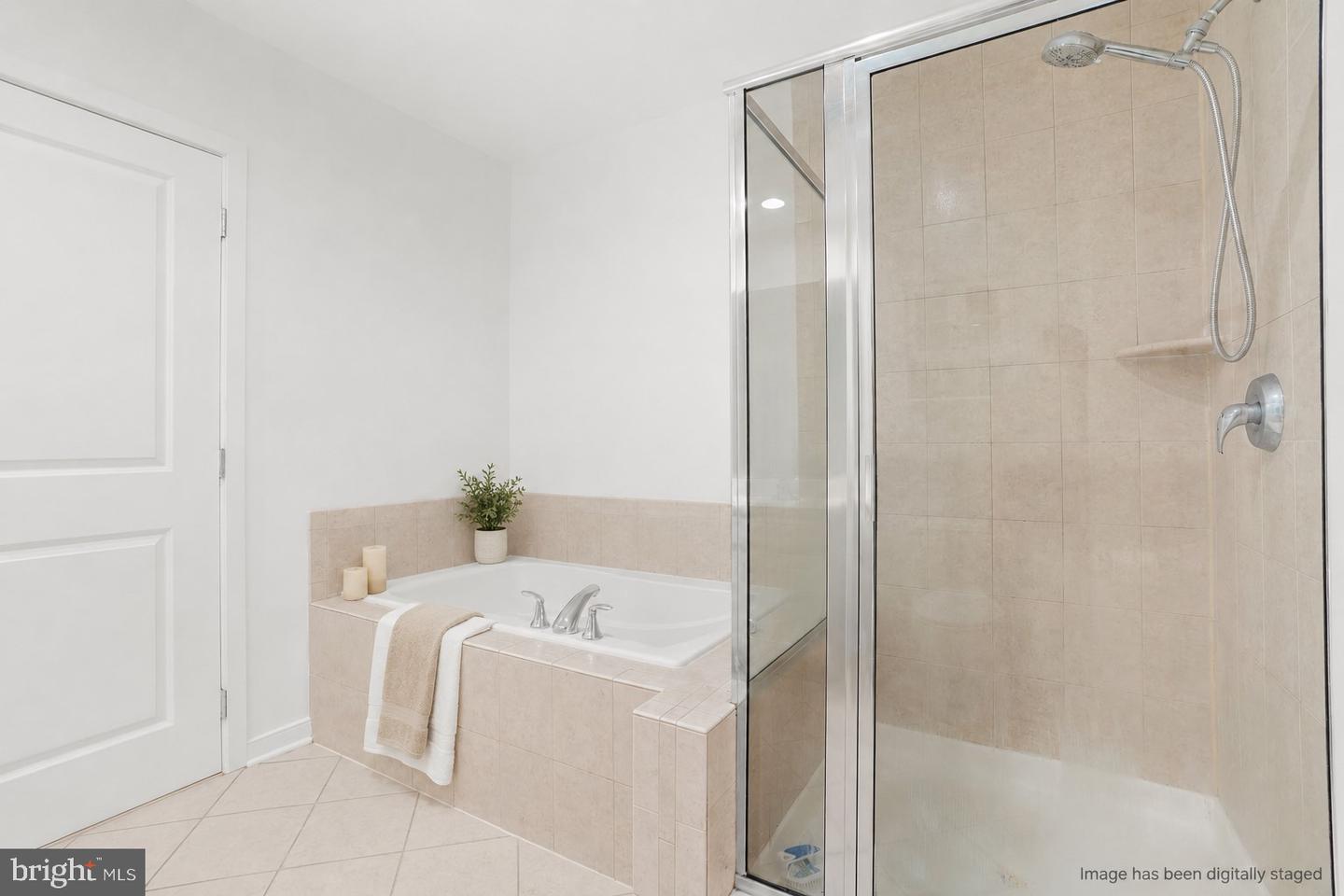 2312 Cobble Hill Ter Property Photo 11