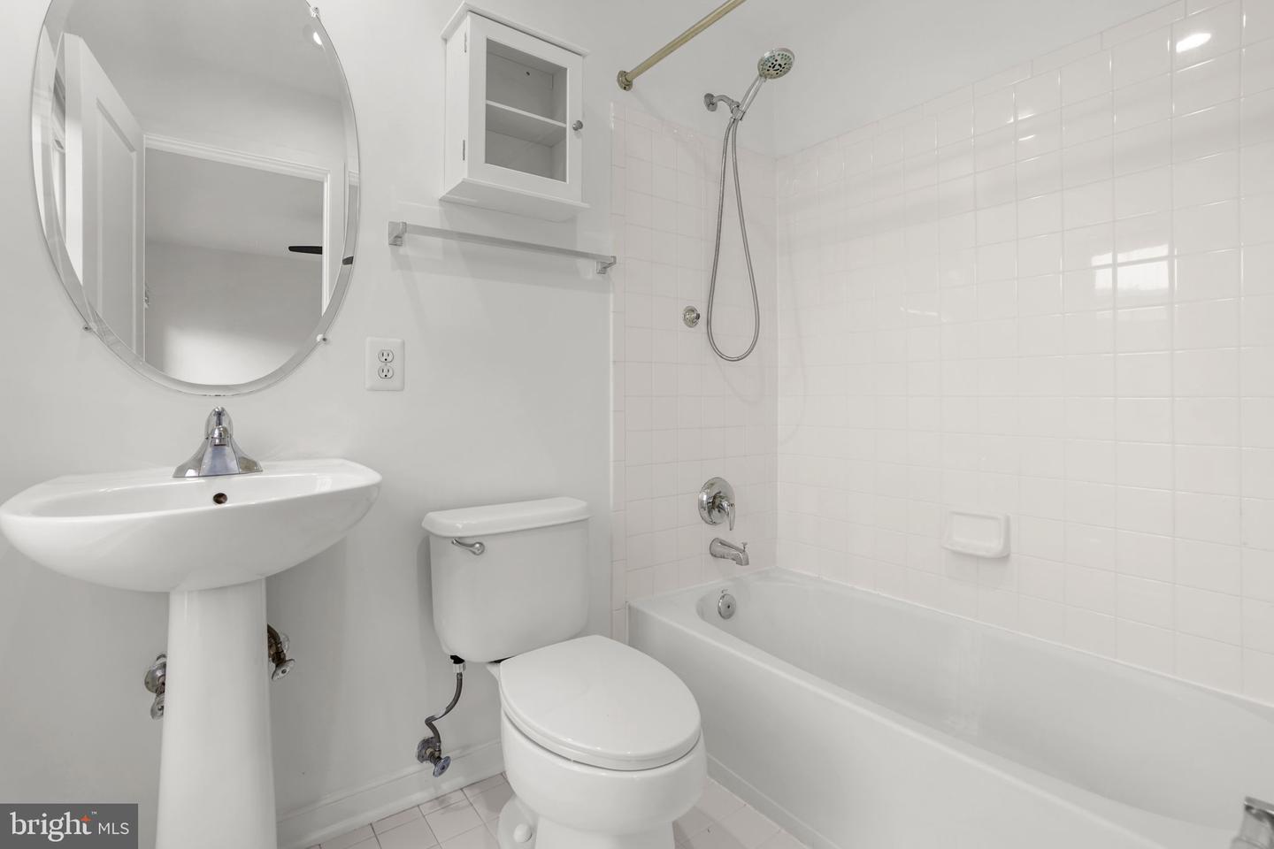 2312 Cobble Hill Ter Property Photo 19