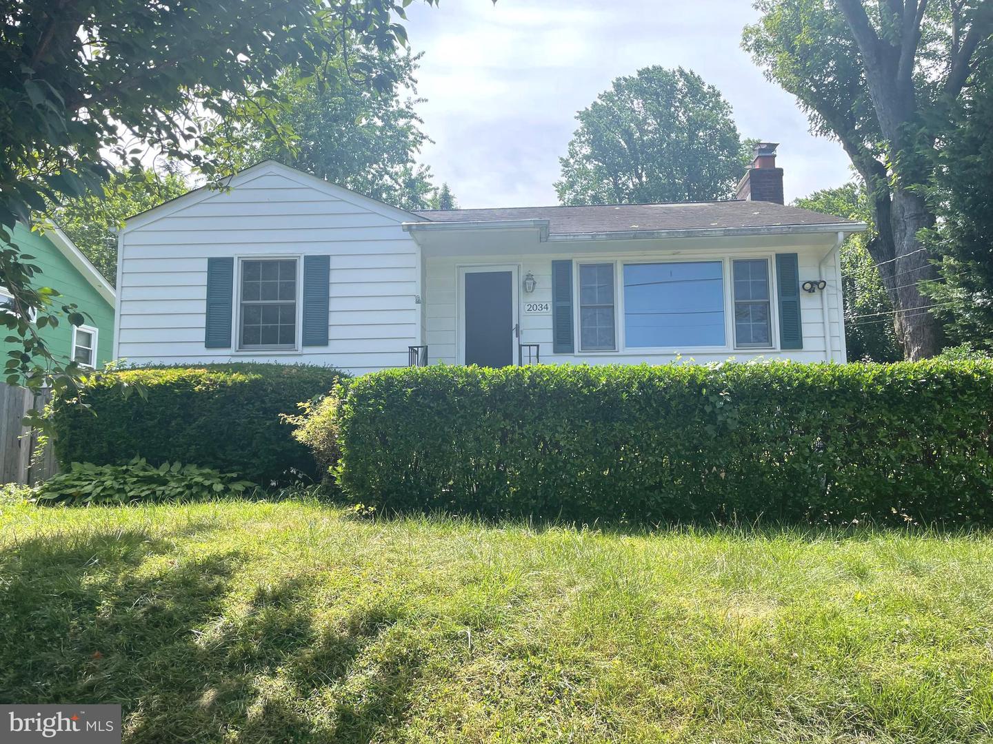 2034 GLEN ROSS RD Property Photo 1