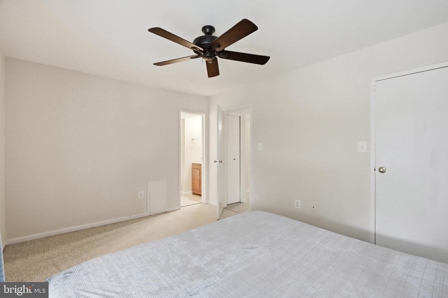 17800 Buehler Rd #131 Property Photo 15