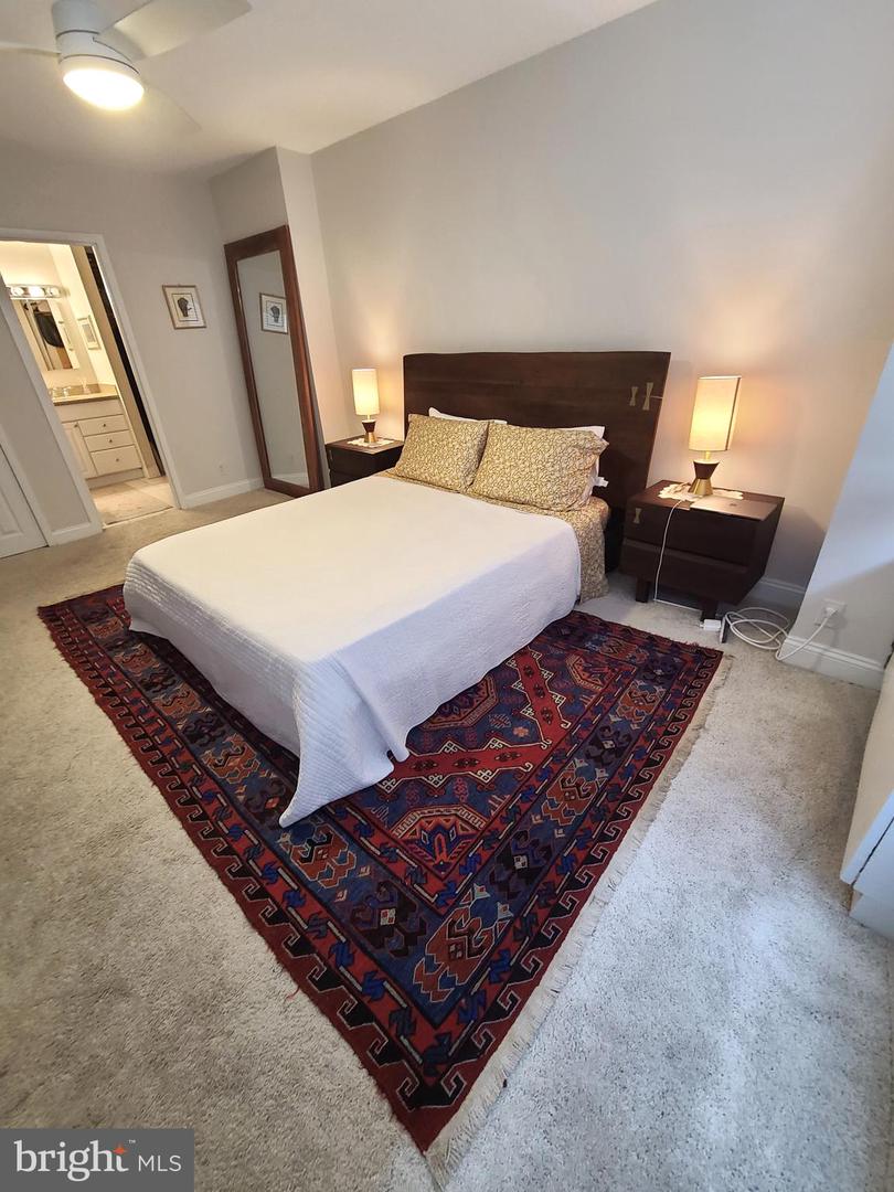 5500 Friendship Blvd #1116n Property Photo 16