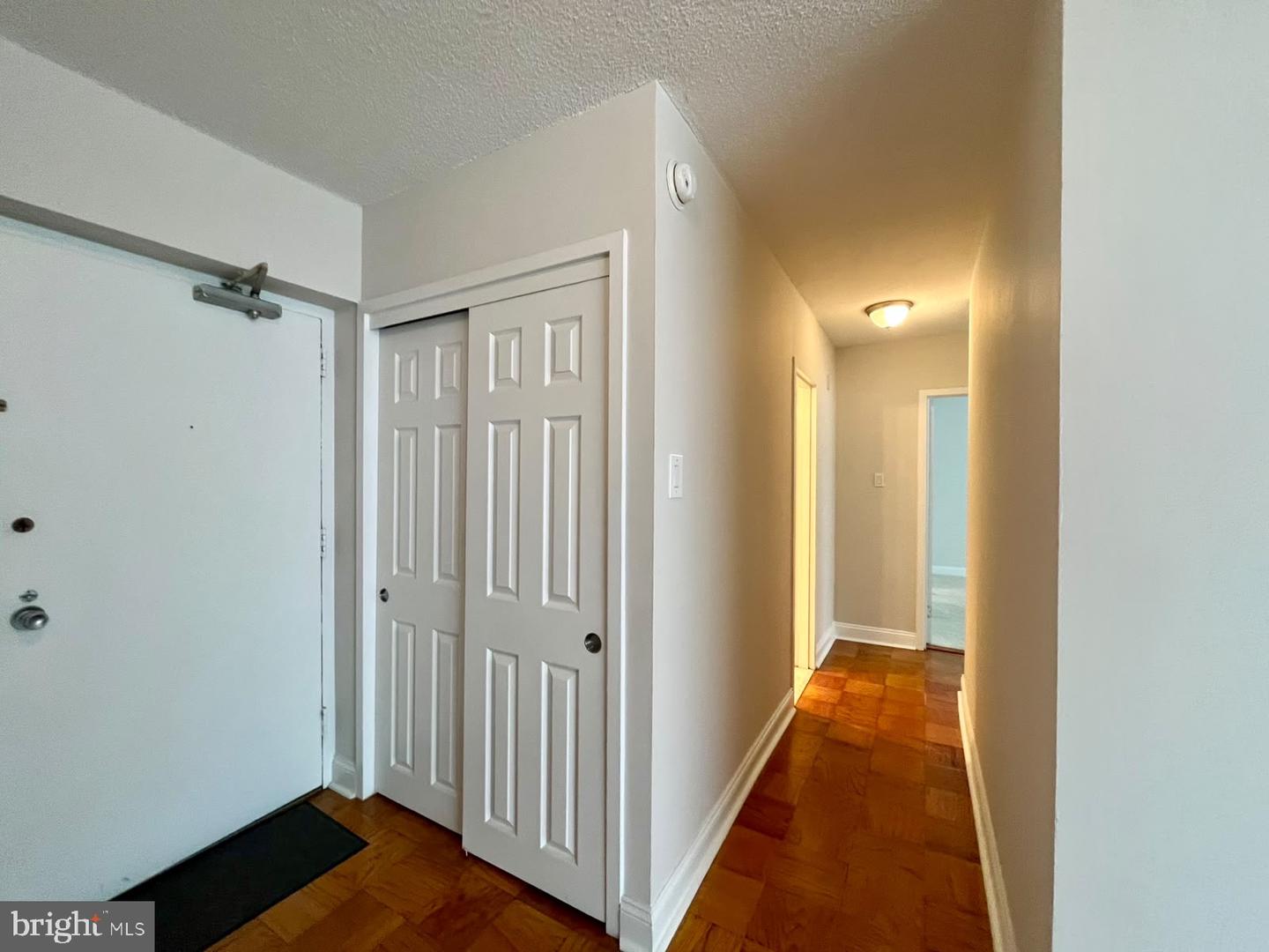 5500 Friendship Blvd #1116n Property Photo 21