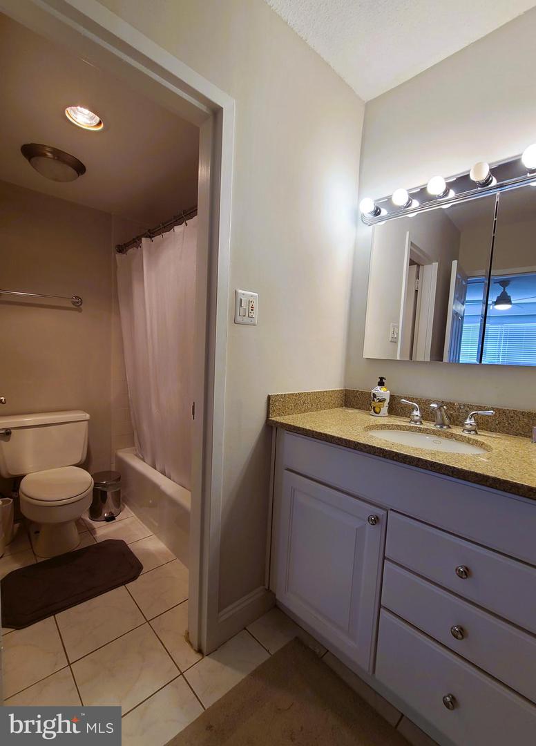5500 Friendship Blvd #1116n Property Photo 24