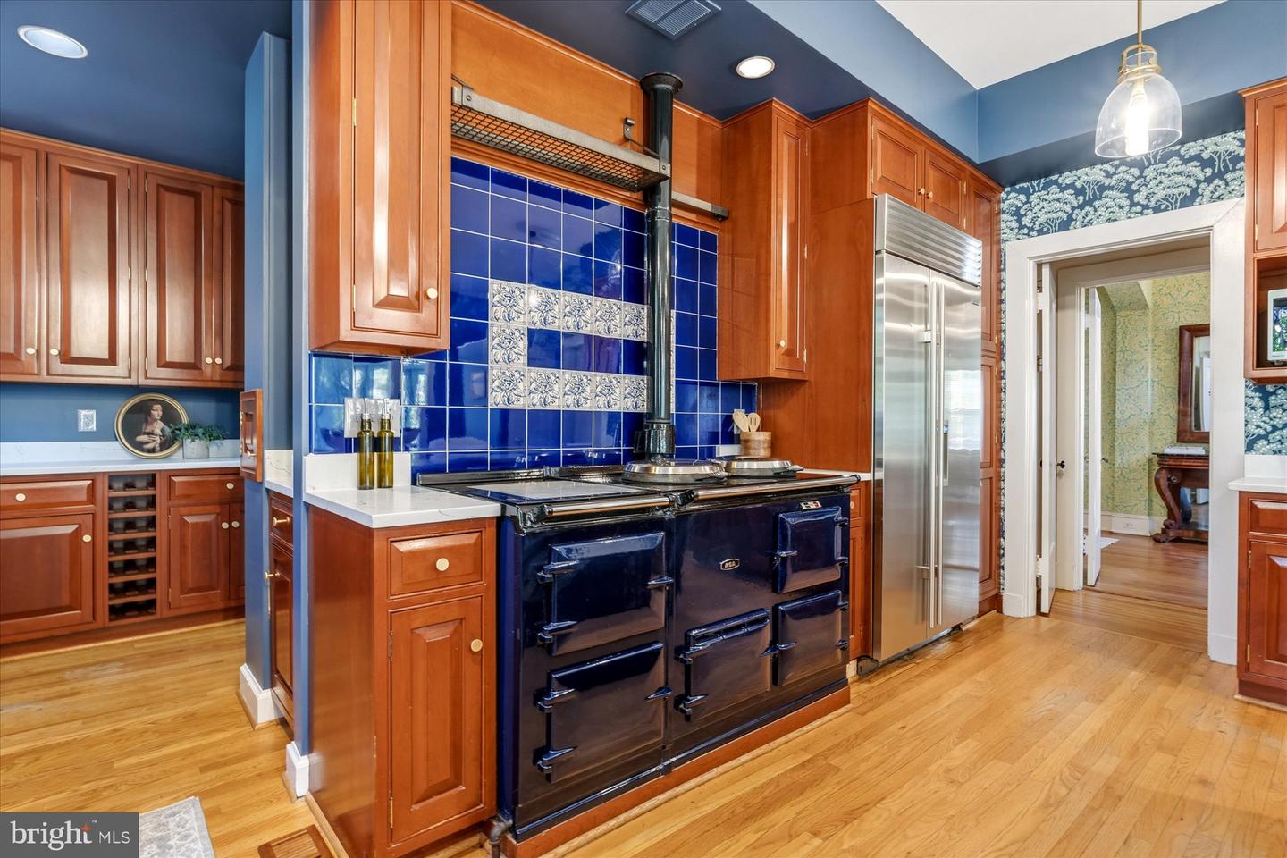 5 Chevy Chase Cir Property Photo 20