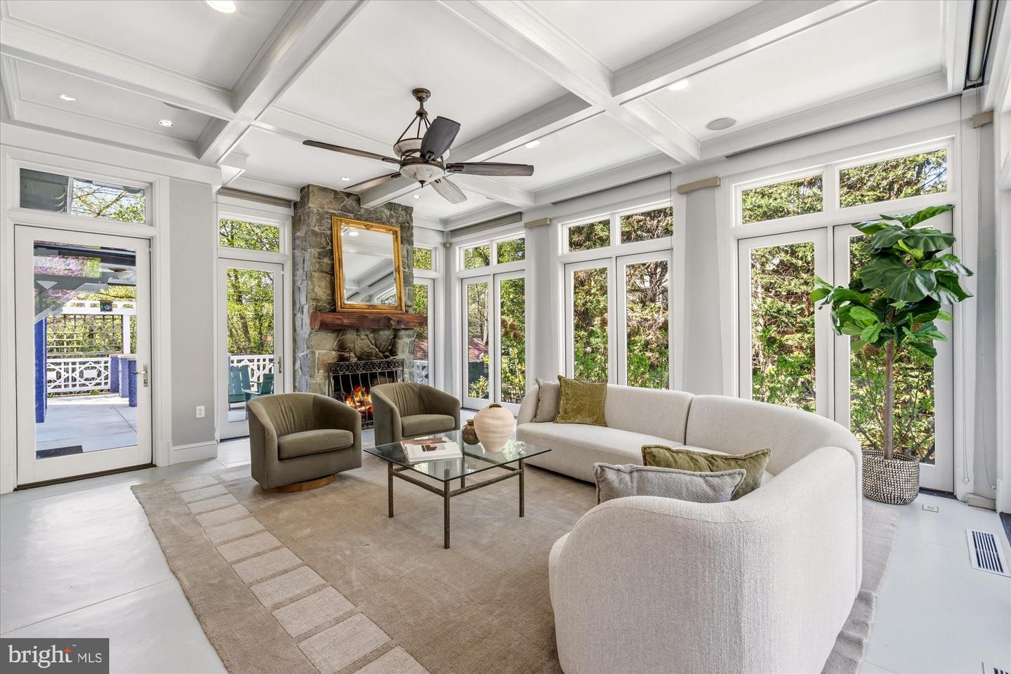 5 Chevy Chase Cir Property Photo 31