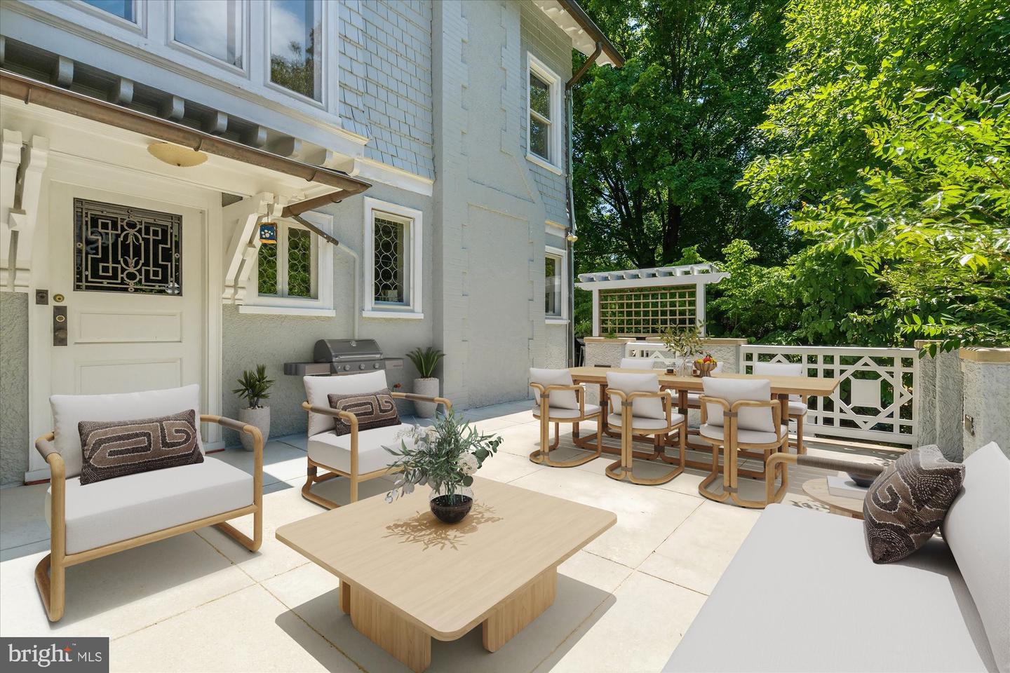 5 Chevy Chase Cir Property Photo 33