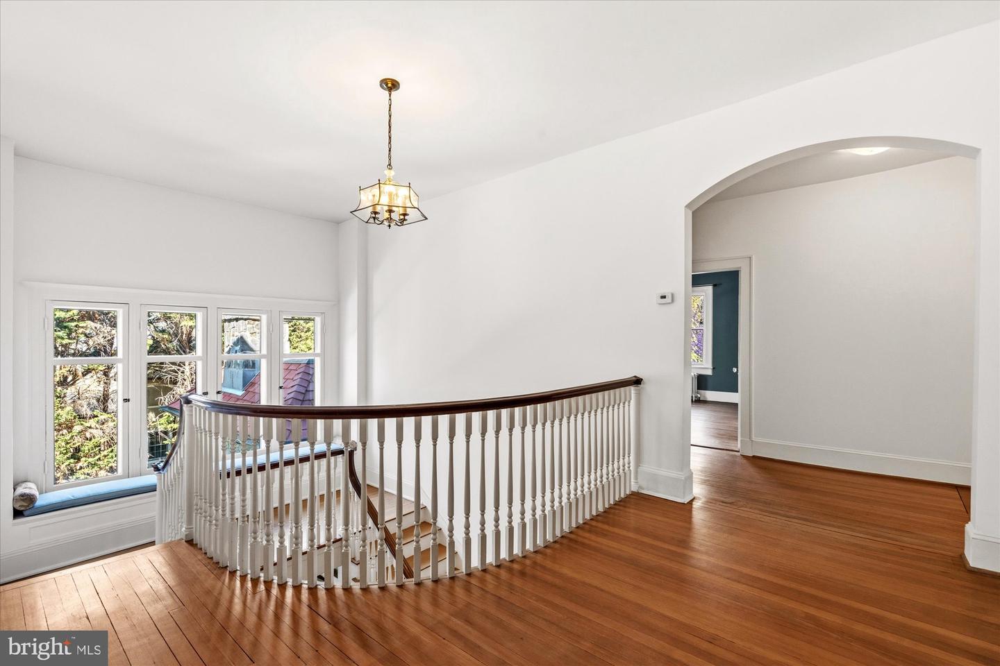 5 Chevy Chase Cir Property Photo 36