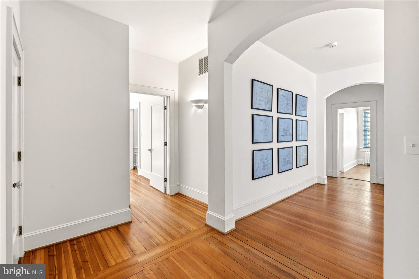 5 Chevy Chase Cir Property Photo 37