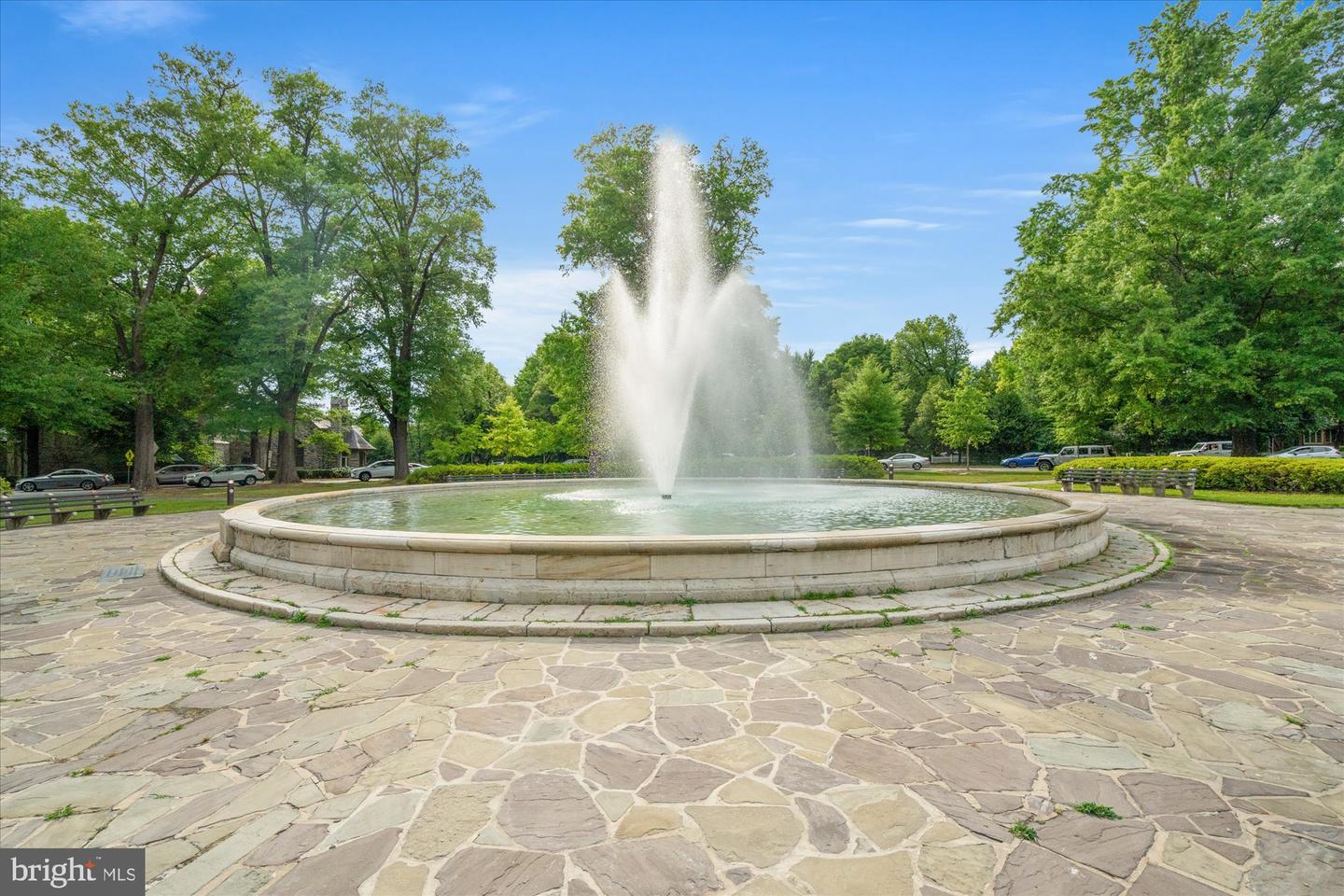 5 Chevy Chase Cir Property Photo 62