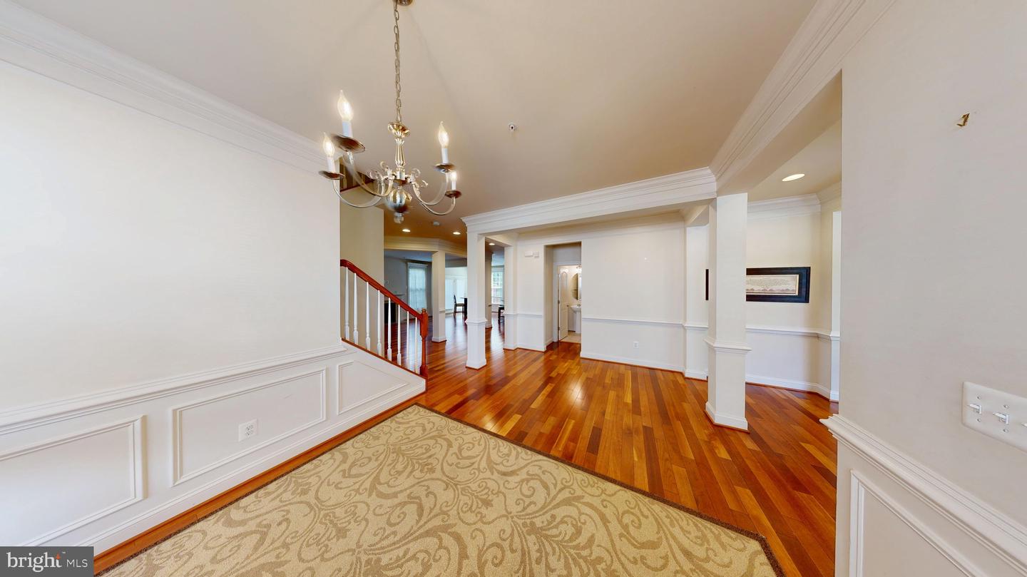 3041 Moore Ln Property Photo 1