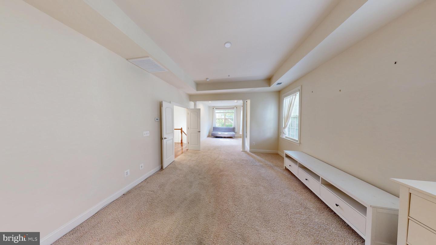 3041 Moore Ln Property Photo 18