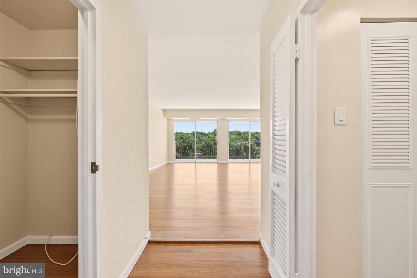 9039 Sligo Creek Pkwy #1210 Property Photo 8