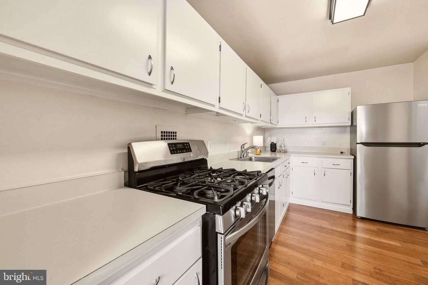 9039 Sligo Creek Pkwy #1210 Property Photo 23
