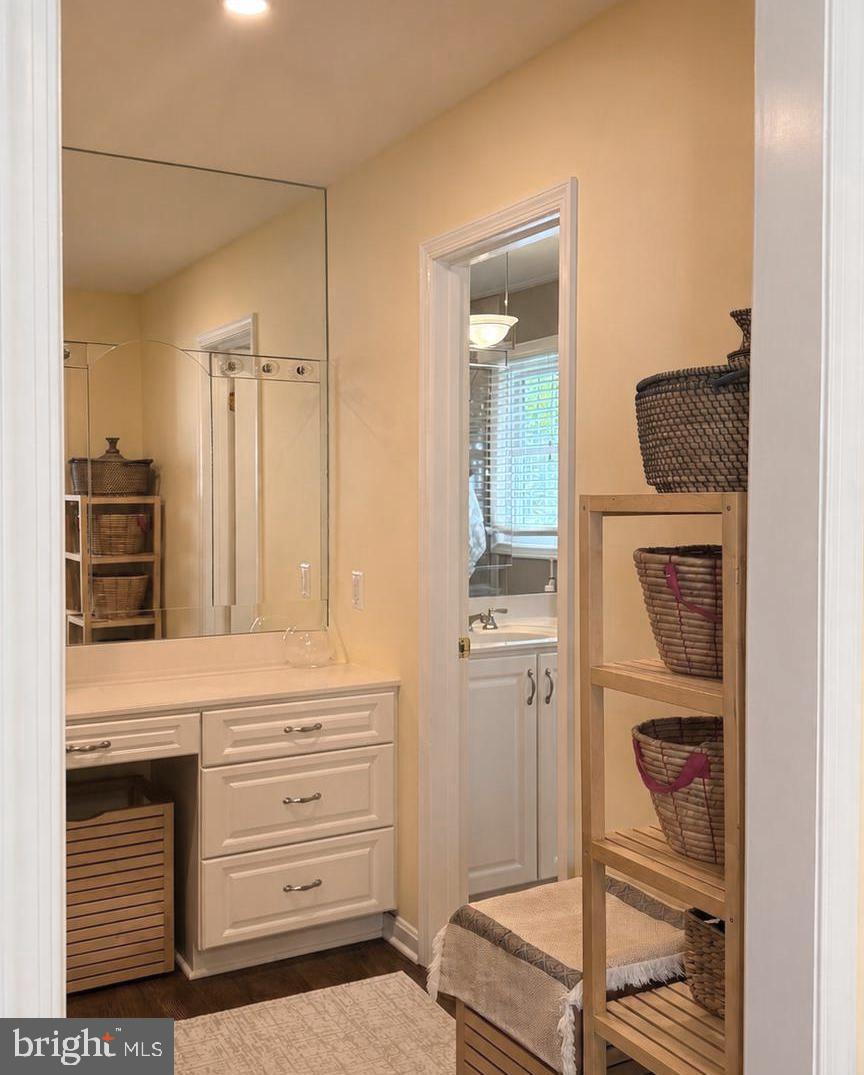8224 Lakenheath Way Property Photo 24