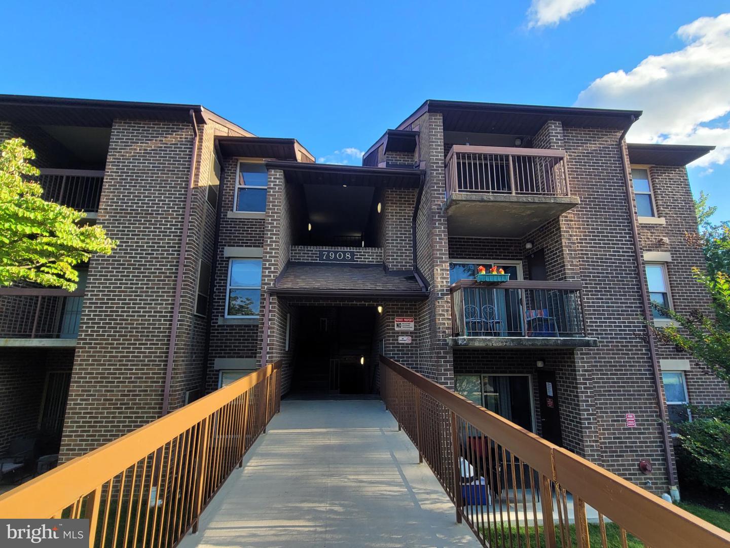 7908 Pearlbush Dr #301 Property Photo 1