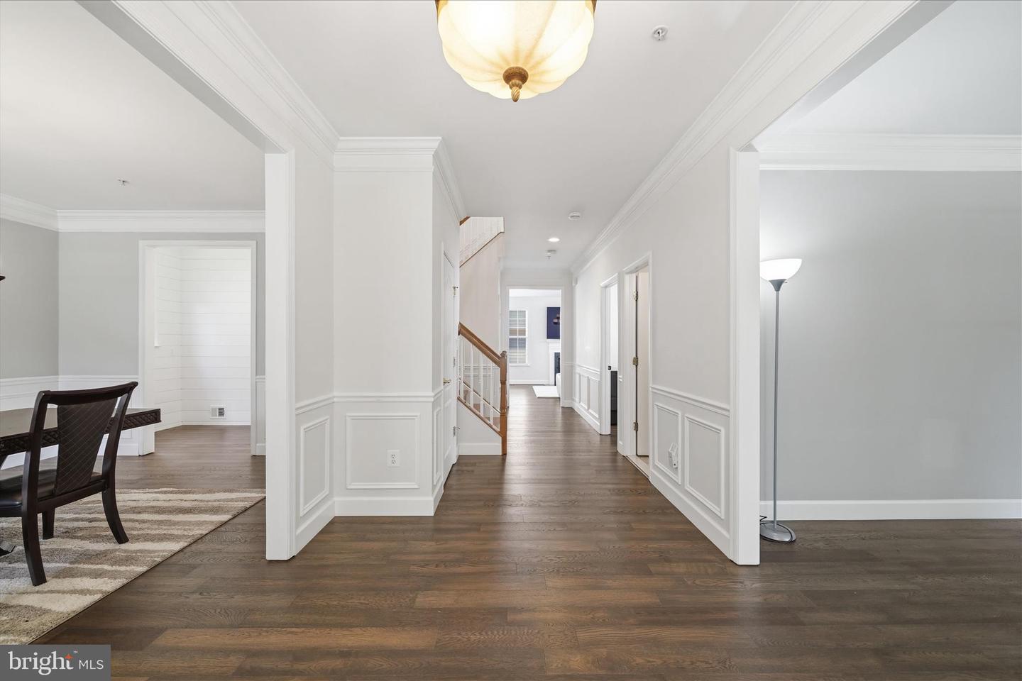 23121 Frederick Rd Property Photo 6