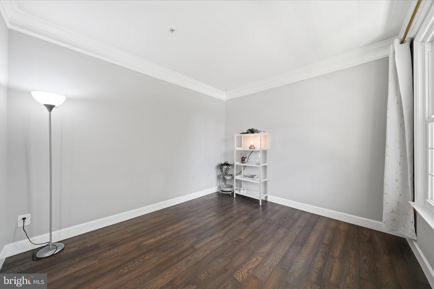23121 Frederick Rd Property Photo 8