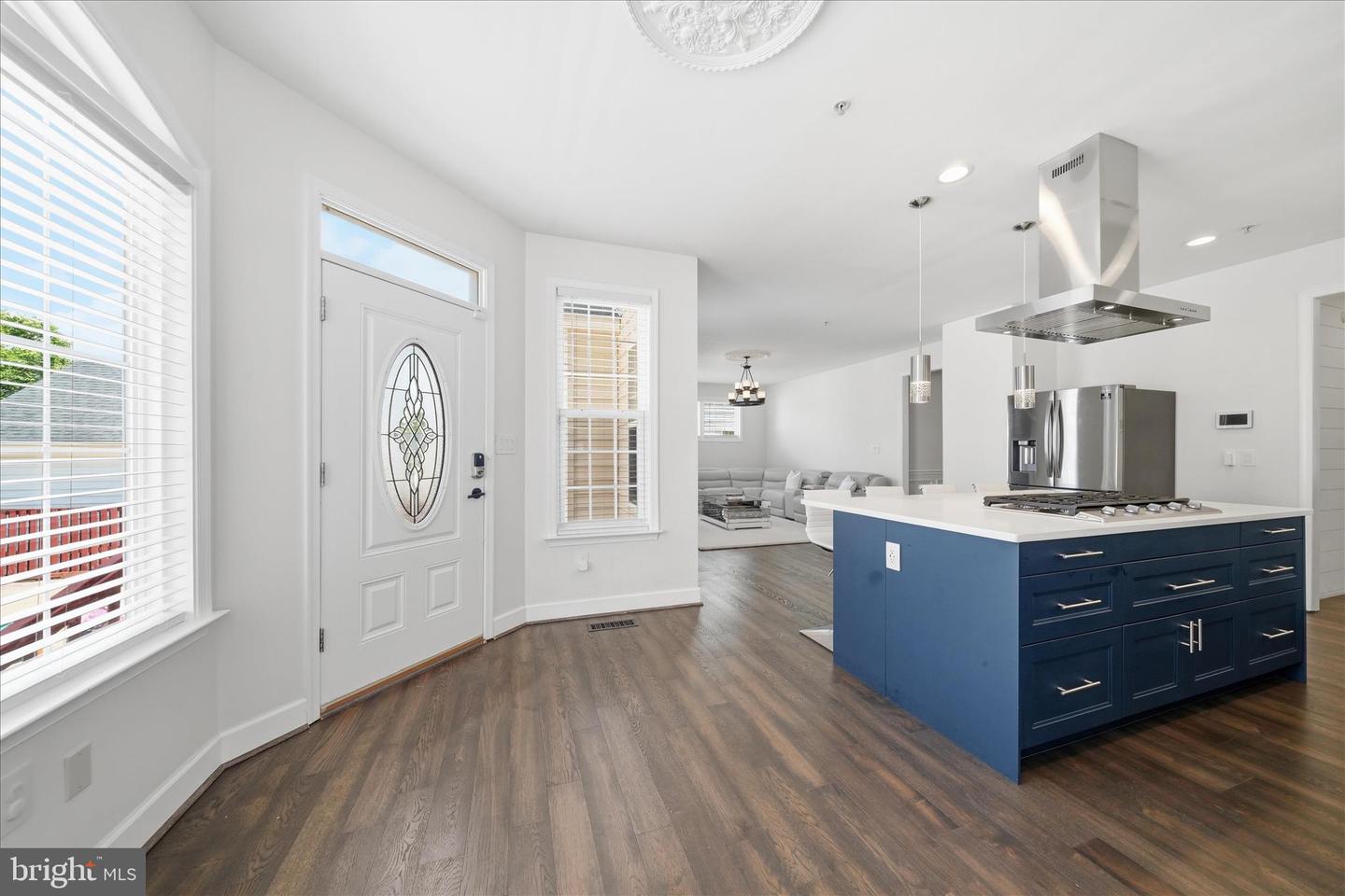 23121 Frederick Rd Property Photo 16