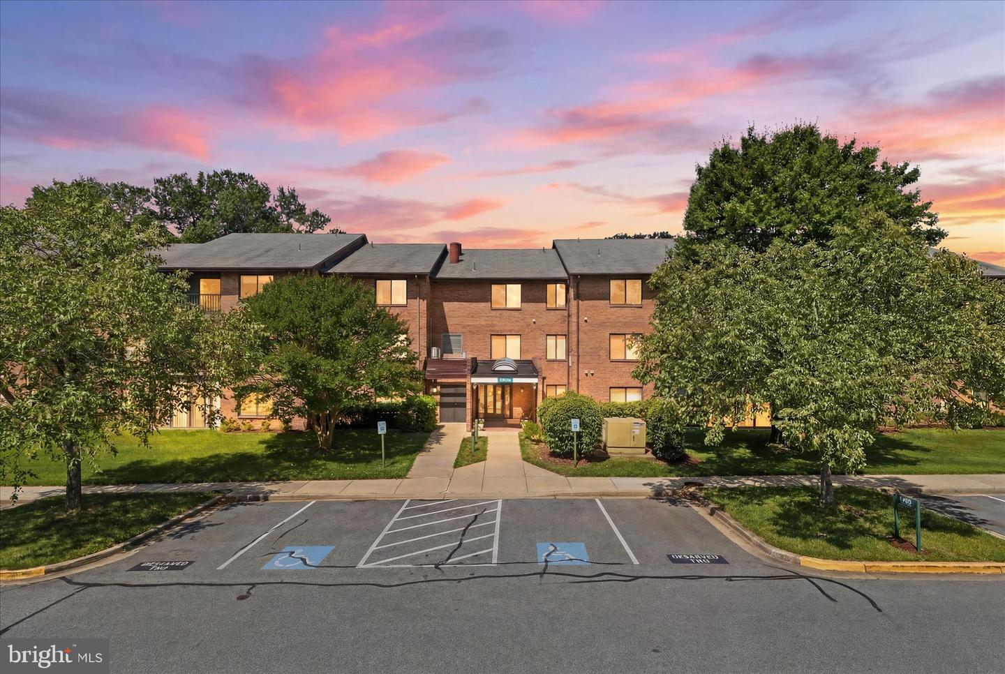 15300 PINE ORCHARD DR #85-2E Property Photo 1