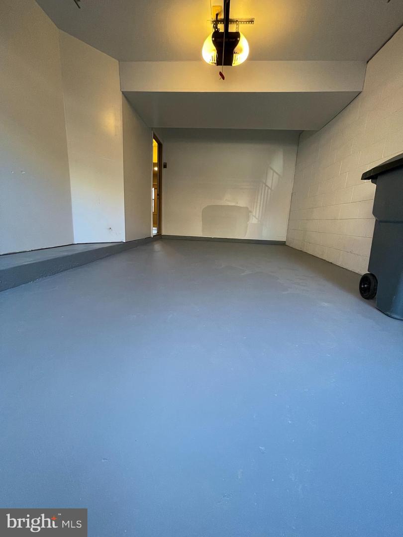 10136 Treble Ct Property Photo 18