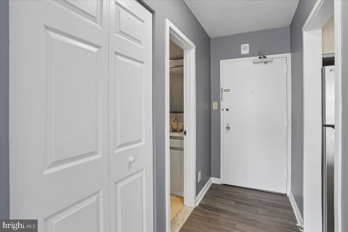 5500 Friendship Blvd #2315n Property Photo 3