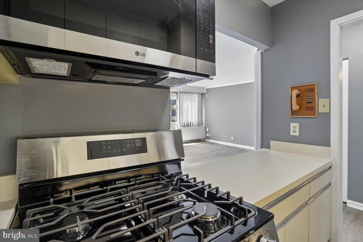 5500 Friendship Blvd #2315n Property Photo 16