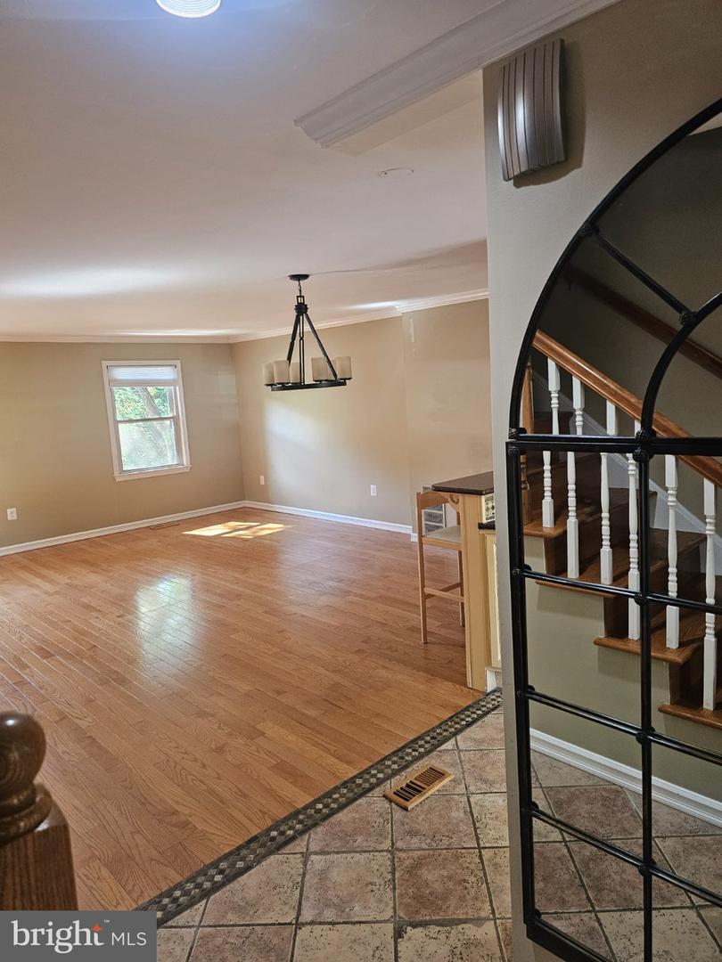 10218 Arizona Cir #16 Property Photo 12