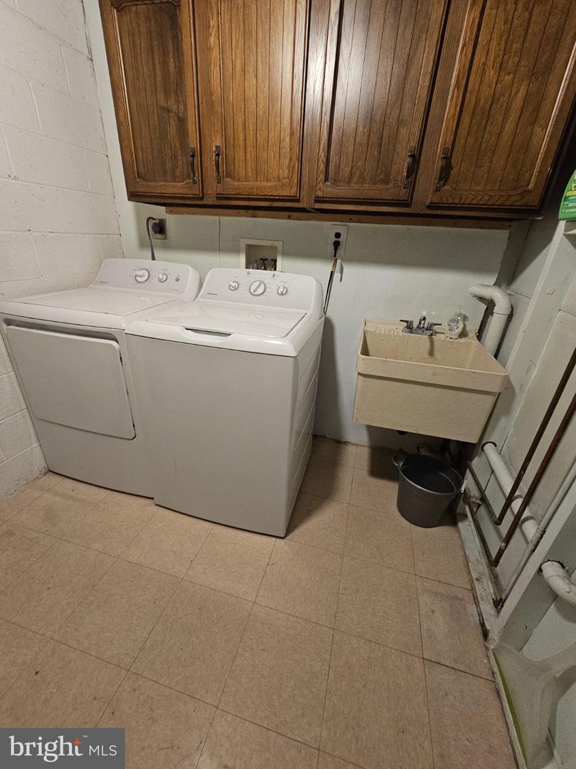 10218 Arizona Cir #16 Property Photo 16