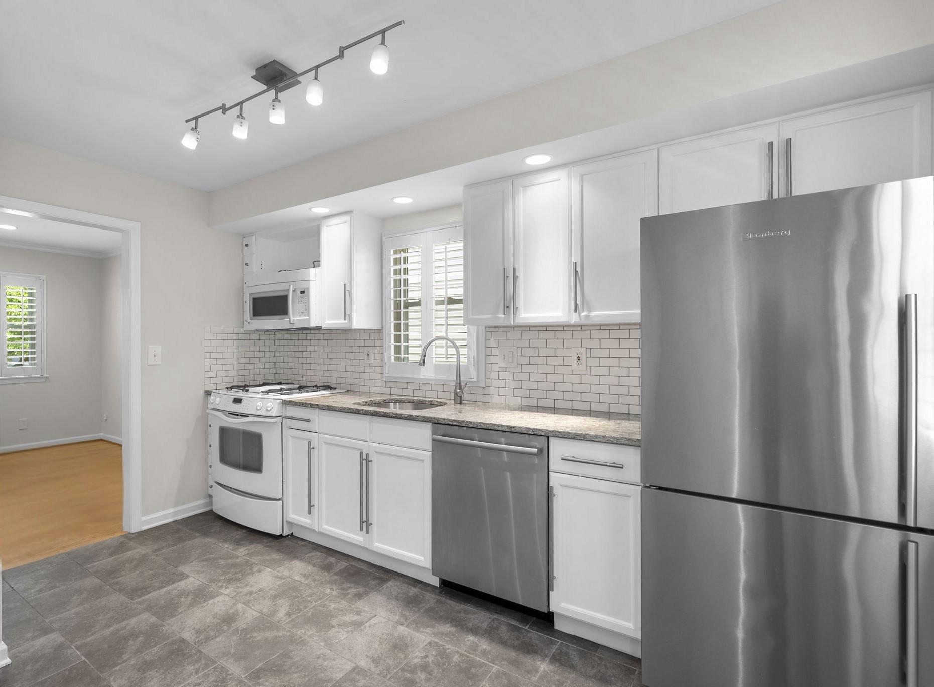 513 Park Rd Property Photo 9
