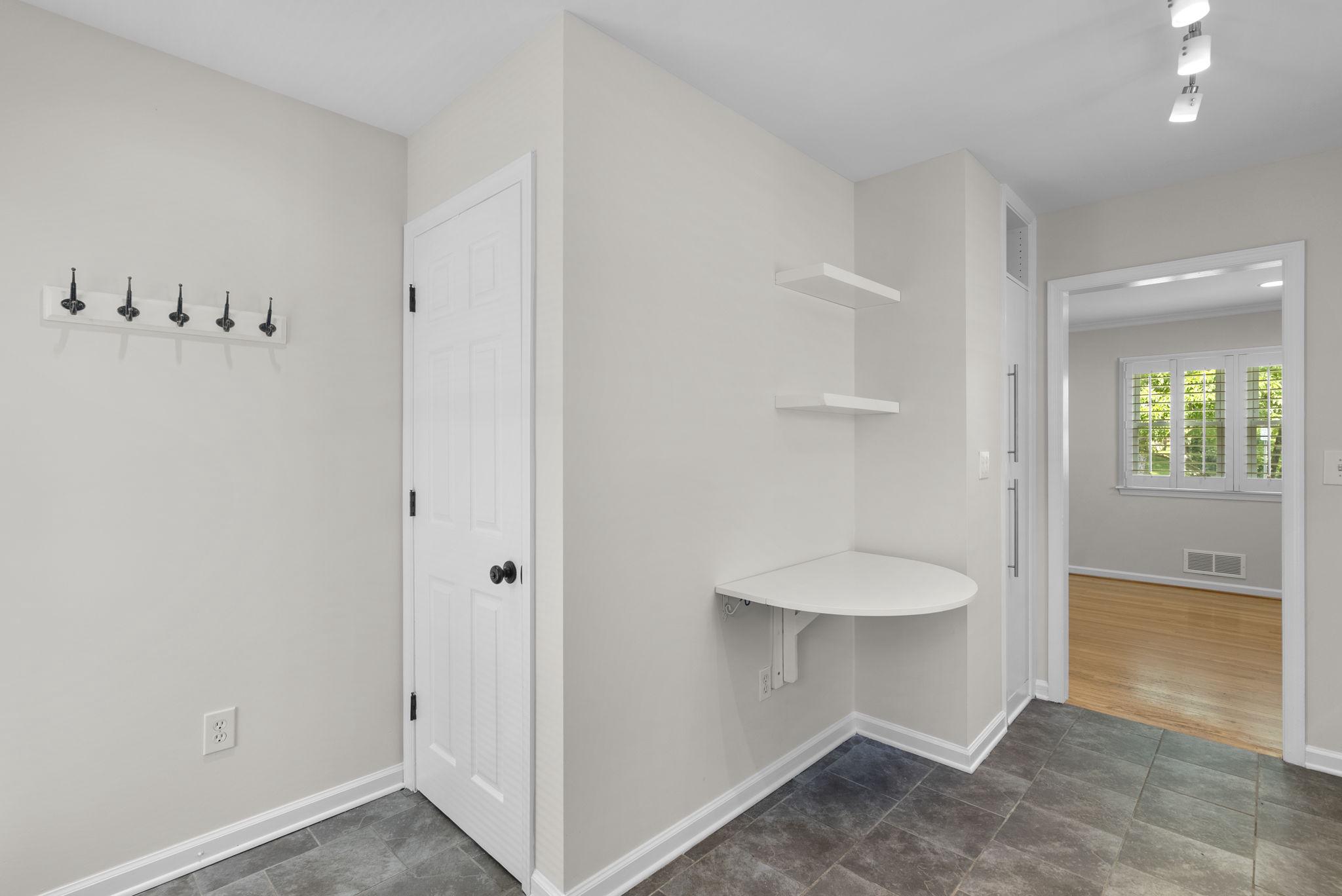 513 Park Rd Property Photo 11