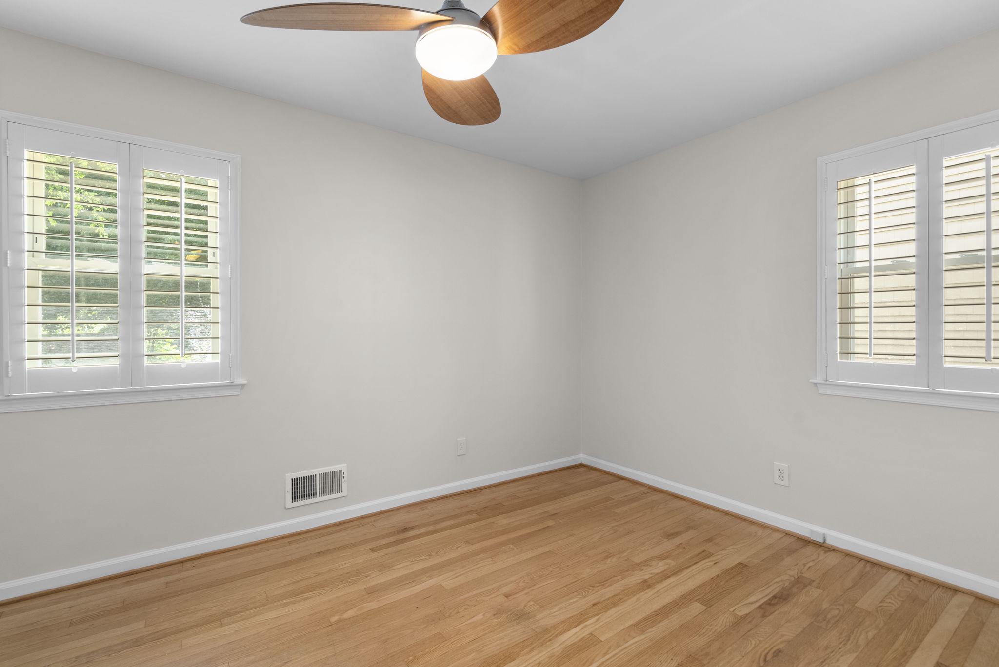 513 Park Rd Property Photo 13