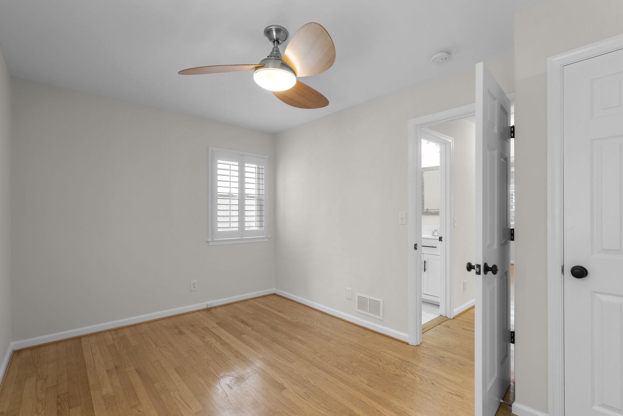 513 Park Rd Property Photo 15