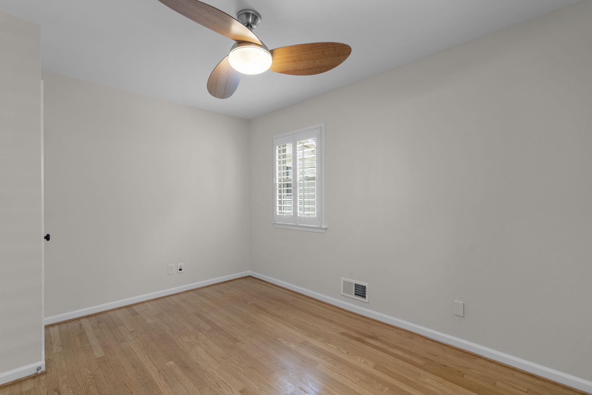 513 Park Rd Property Photo 16
