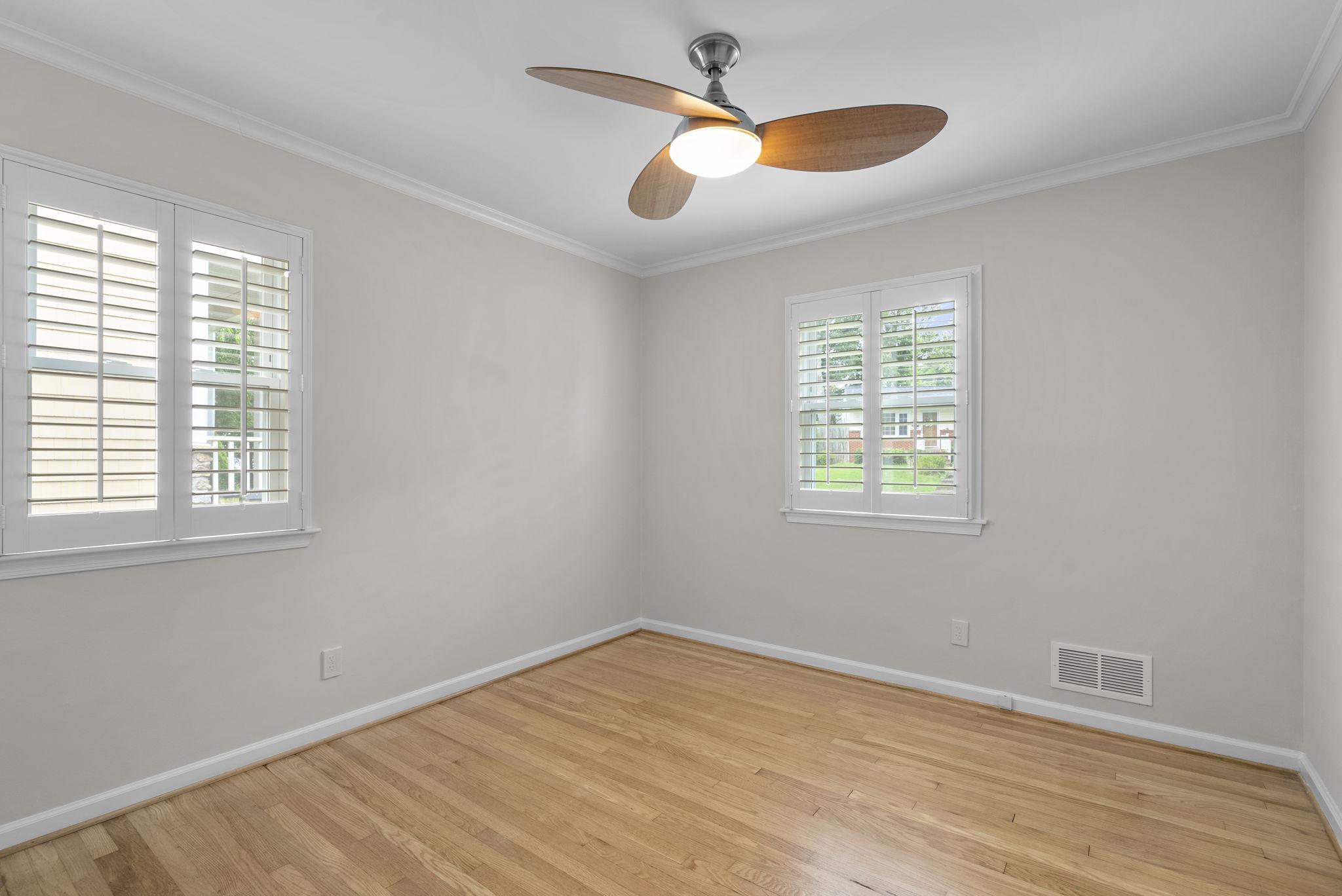 513 Park Rd Property Photo 17