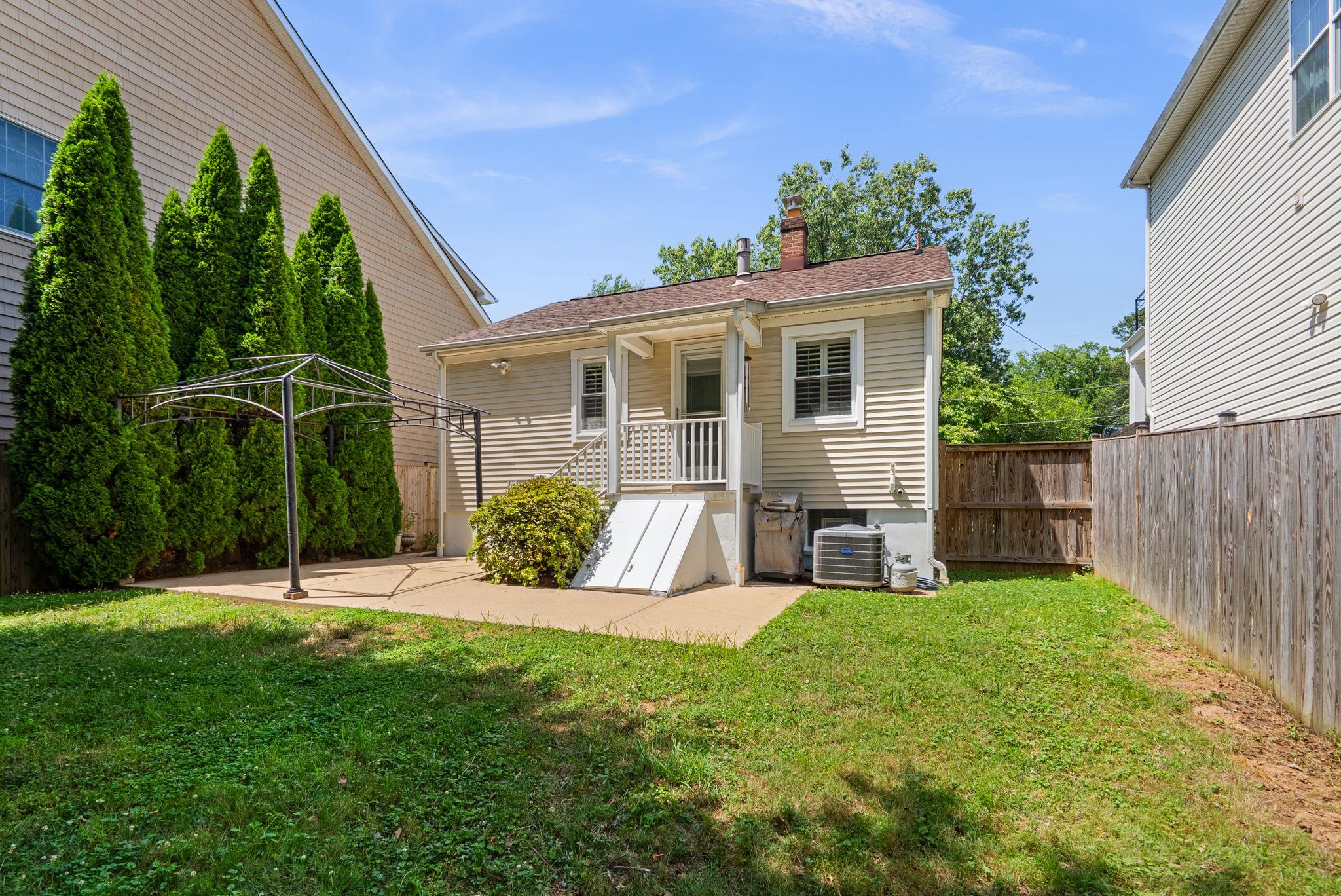 513 Park Rd Property Photo 28