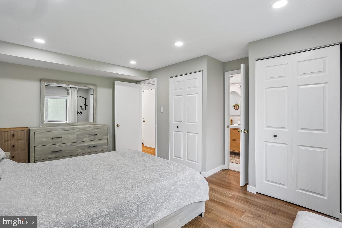 11301 Stryver Ct Property Photo 26