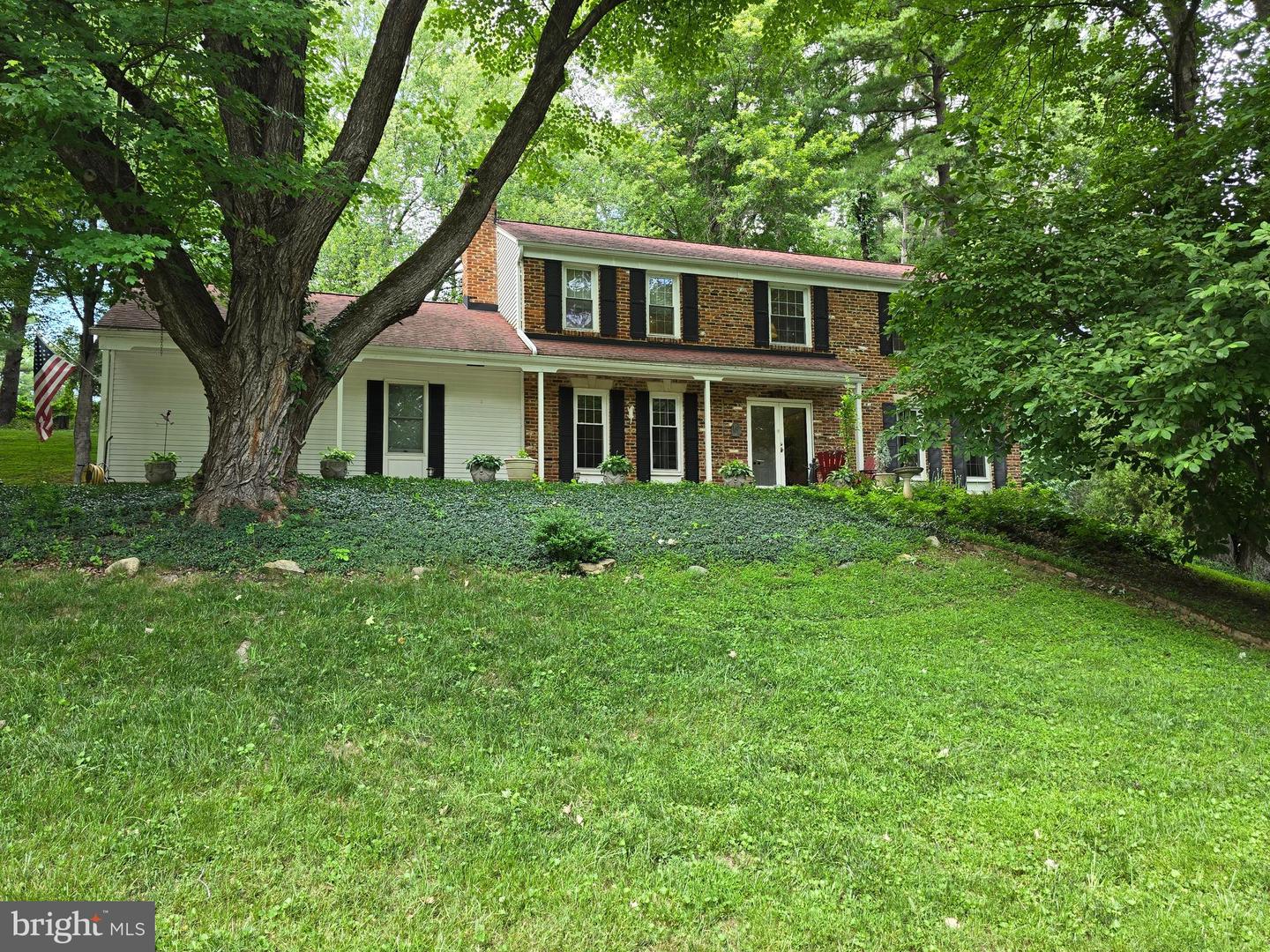 16601 Briardale Rd Property Photo 2