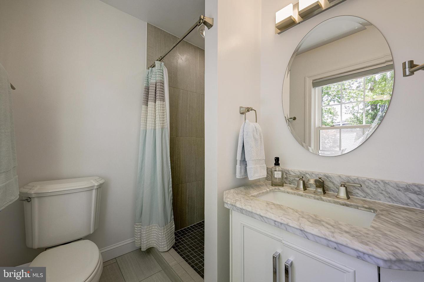 3905 Laird Pl Property Photo 24