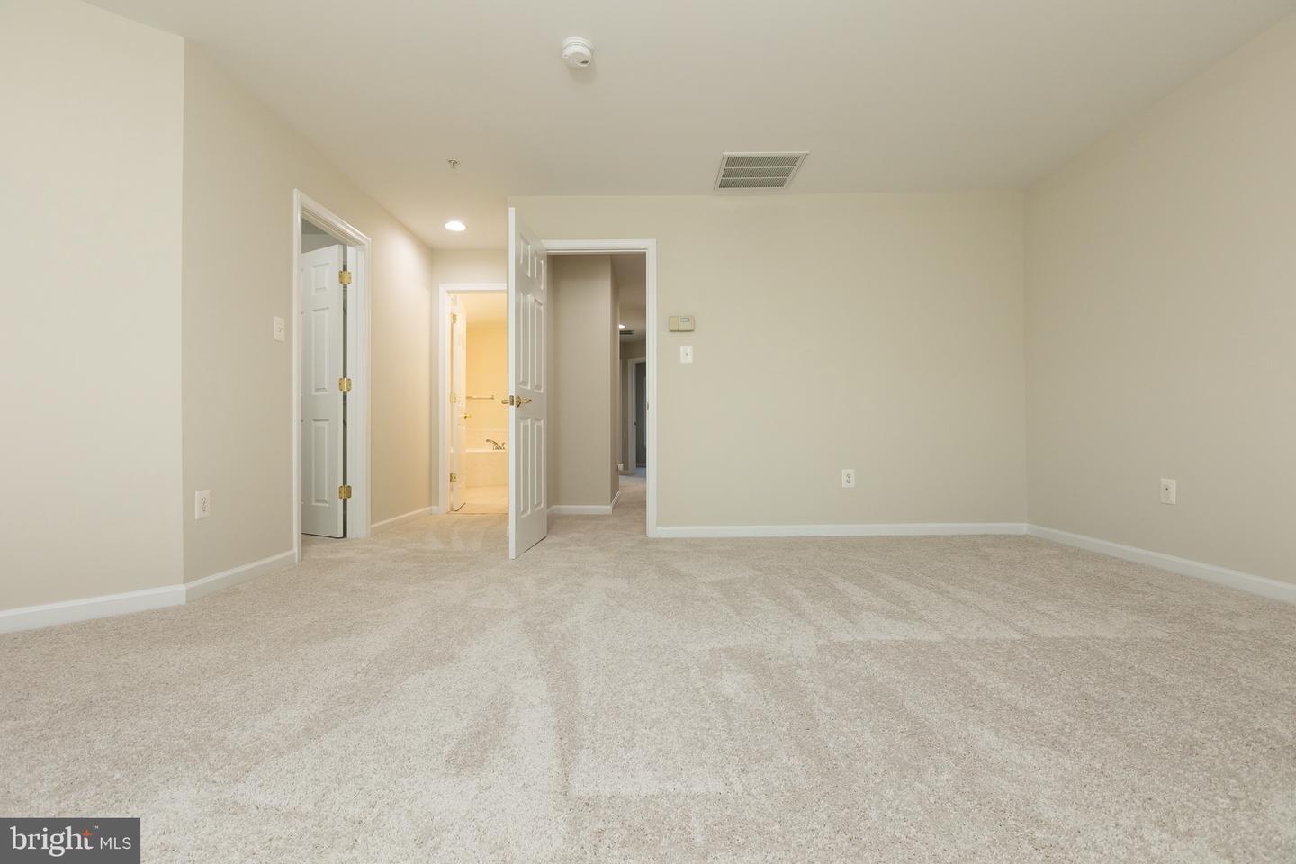 1618 Piccard Dr Property Photo 33
