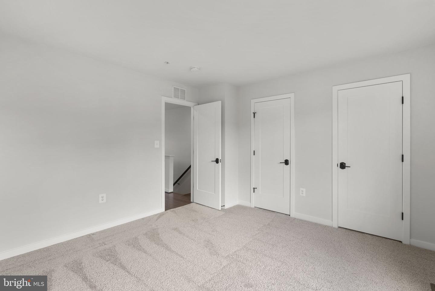 820 Thompson Cres #26 Property Photo 29