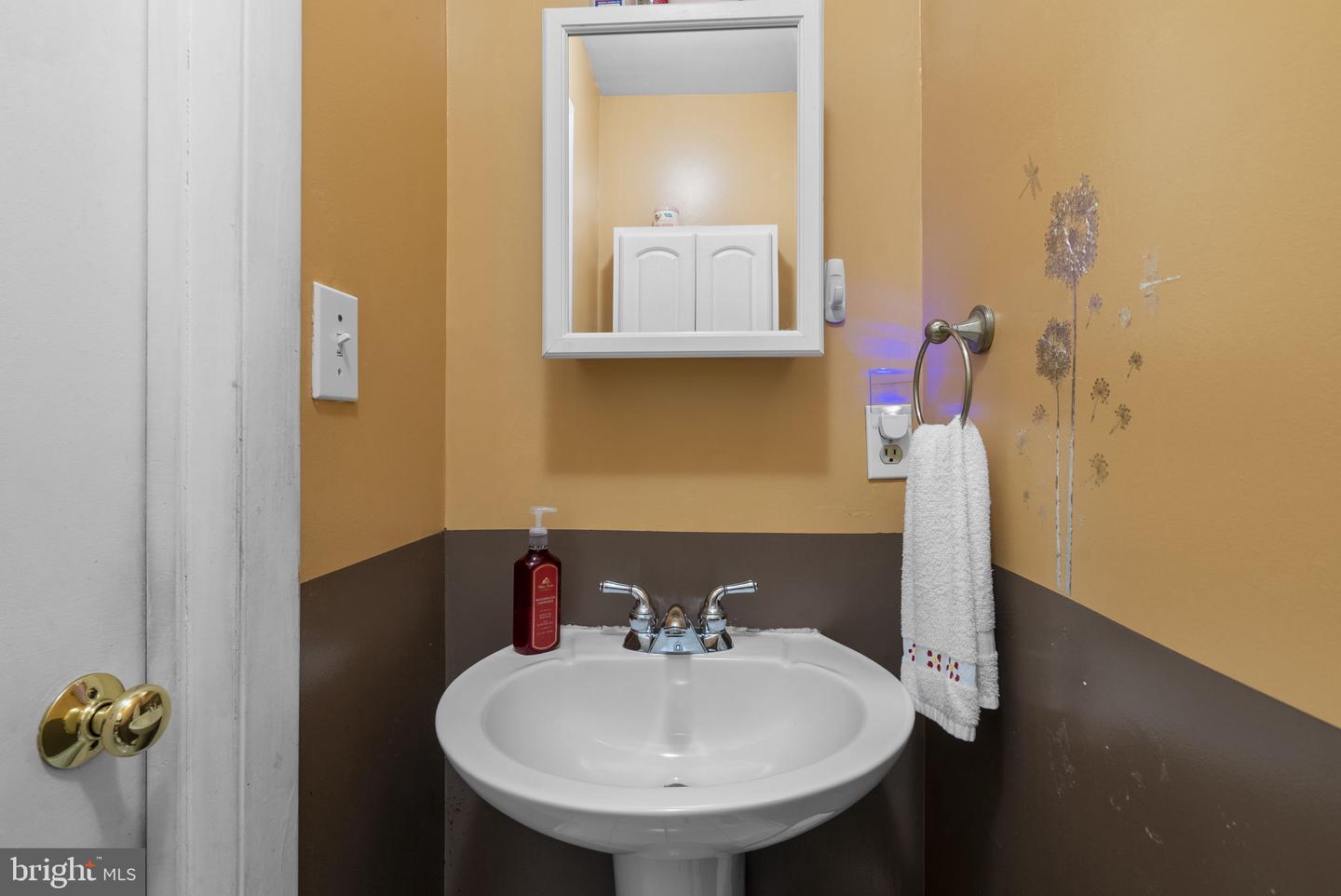 4505 Cannes Ln Property Photo 13